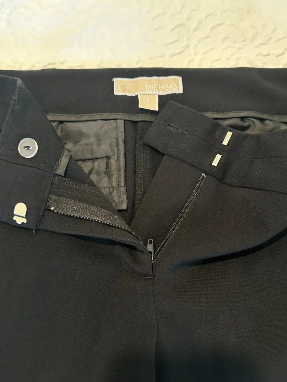 Michael Kors Black Dress Pants Women's Size 4 Mid-Rise Slim Fit Trousers